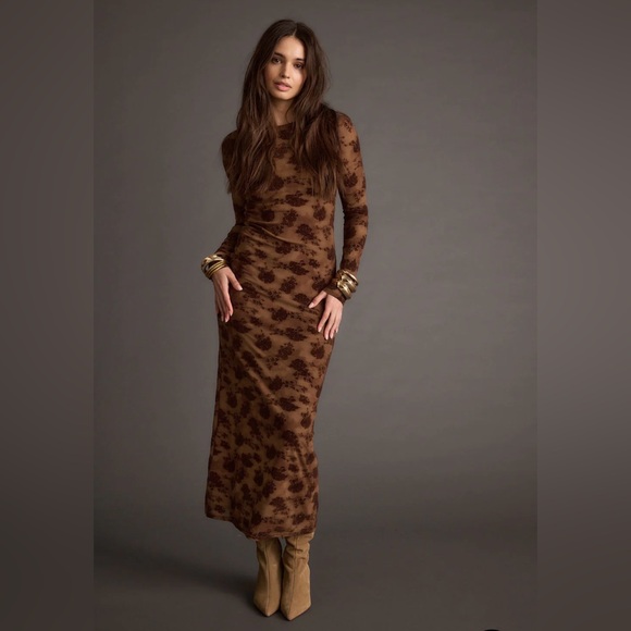 12th Tribe Chocolate Floral Dress NWT - Picture 2 of 7